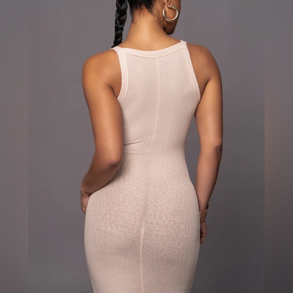 NWT JLUX Label BEIGE BACK TO YOU MAXI DRESS - size s - Picture 3 of 5